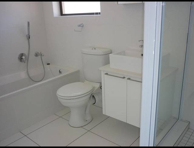 2 BEDROOM APARTMENT FOR SALE IN BARBEQUE DOWNS